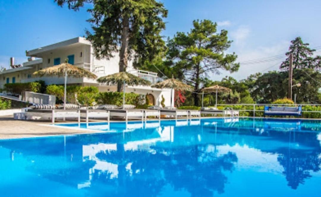 Trees Art Hotel Іялісос Екстер'єр фото