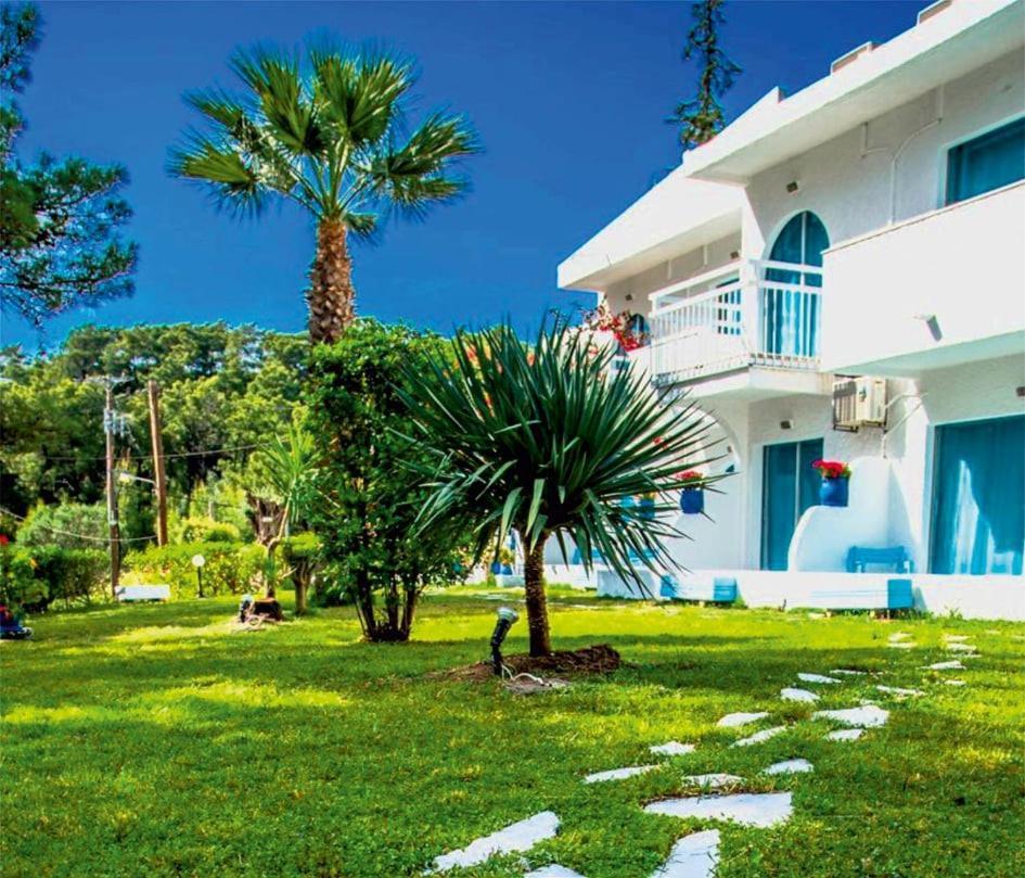 Trees Art Hotel Іялісос Екстер'єр фото