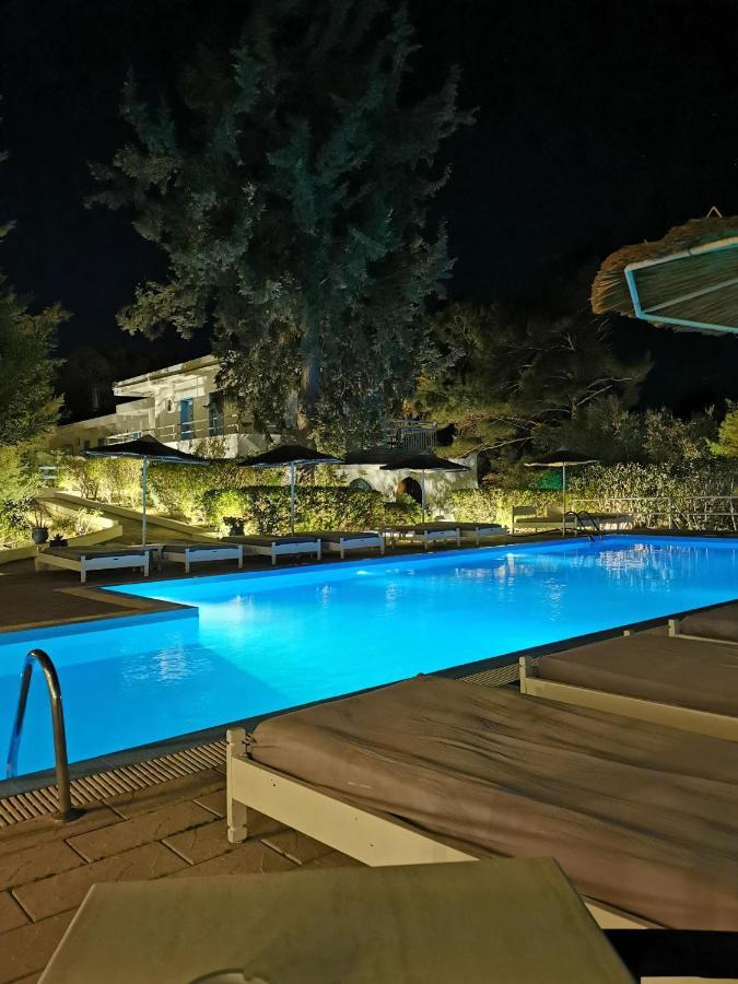 Trees Art Hotel Іялісос Екстер'єр фото